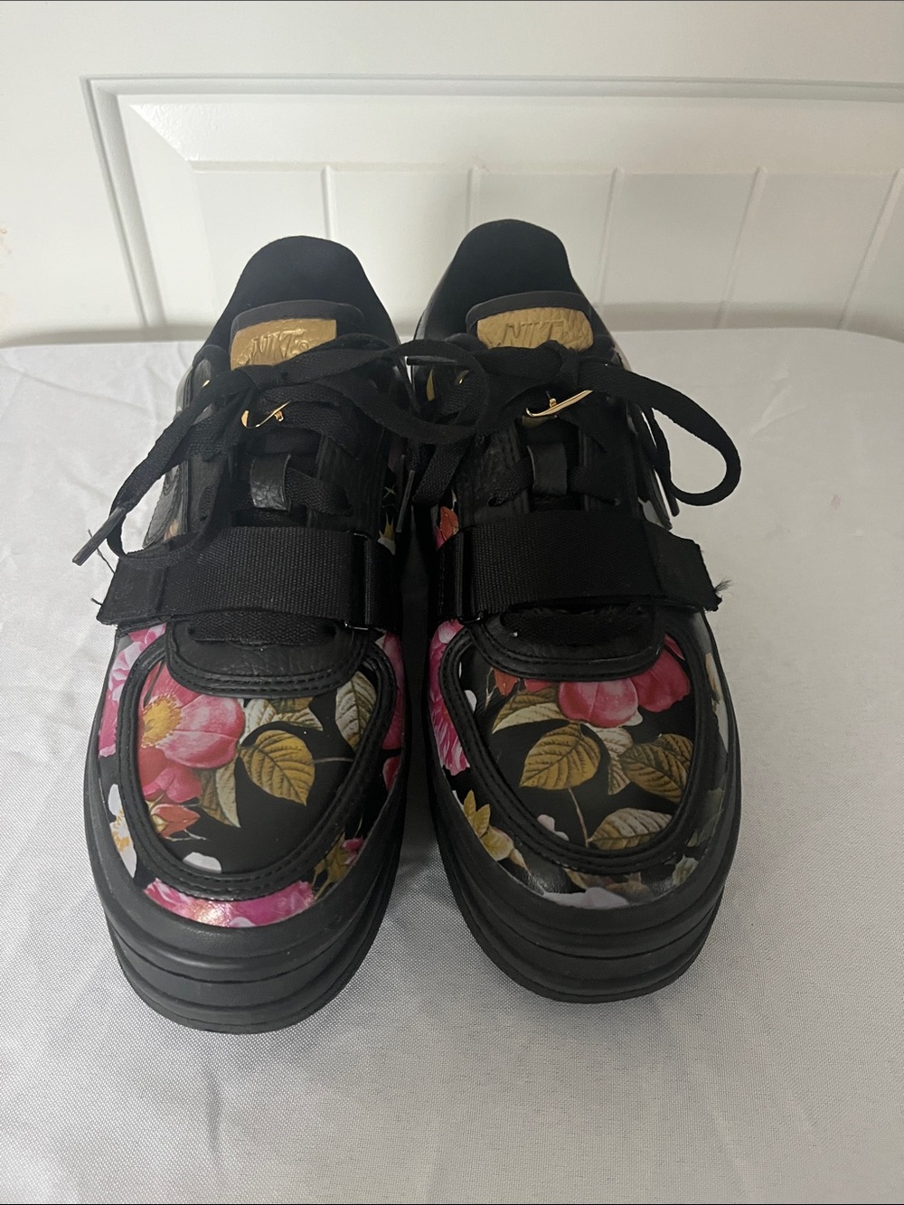 Nike Women's Black Floral Strap Sneakers with Pink & Gold Details